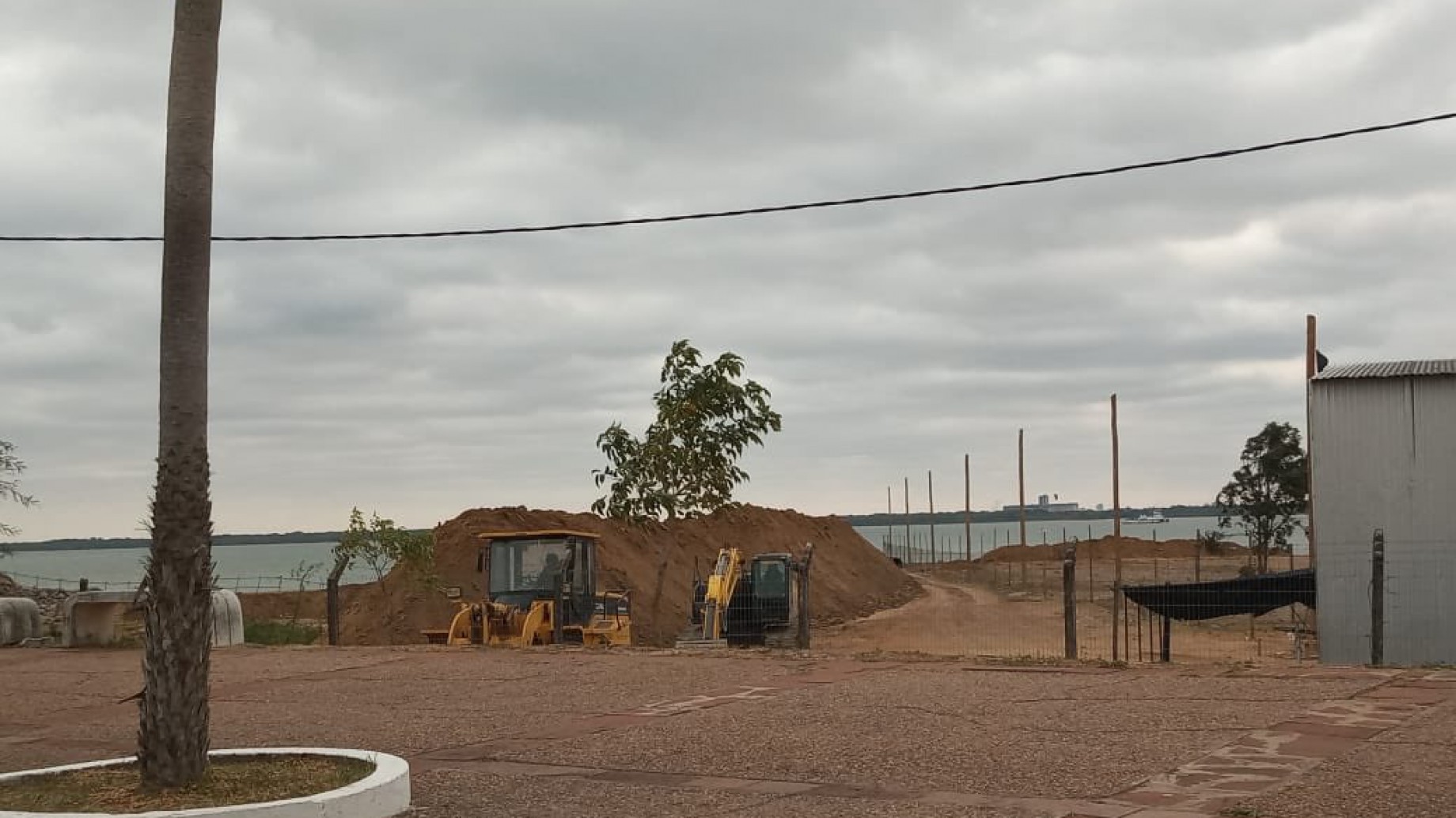 Corrientes: asambleístas denuncian el desvío de un arroyo y el rellenado ilegal de un humedal para hacer negocios inmobiliarios