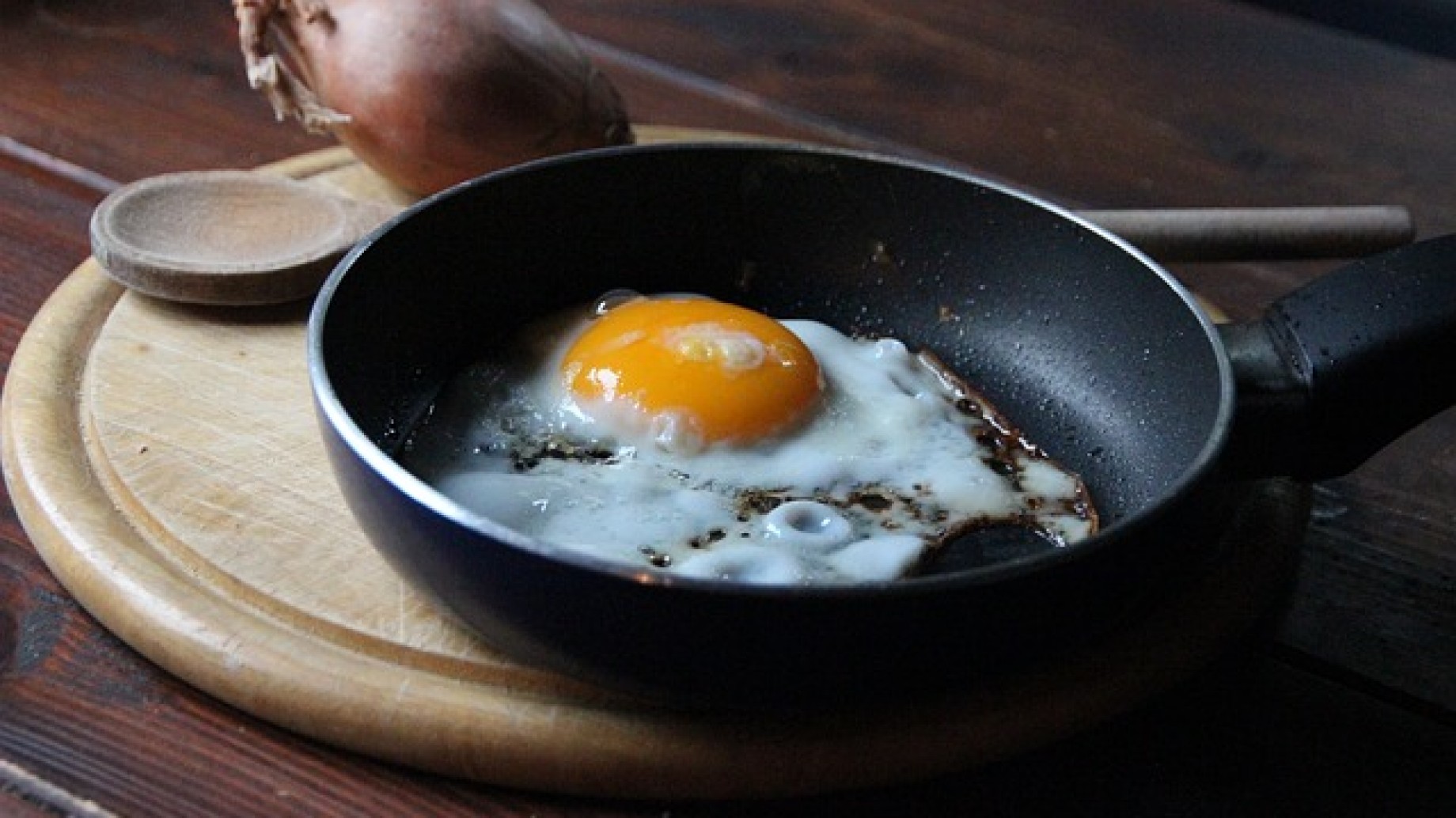 Cuánto contamina el aceite vegetal usado y cómo hay que desecharlo