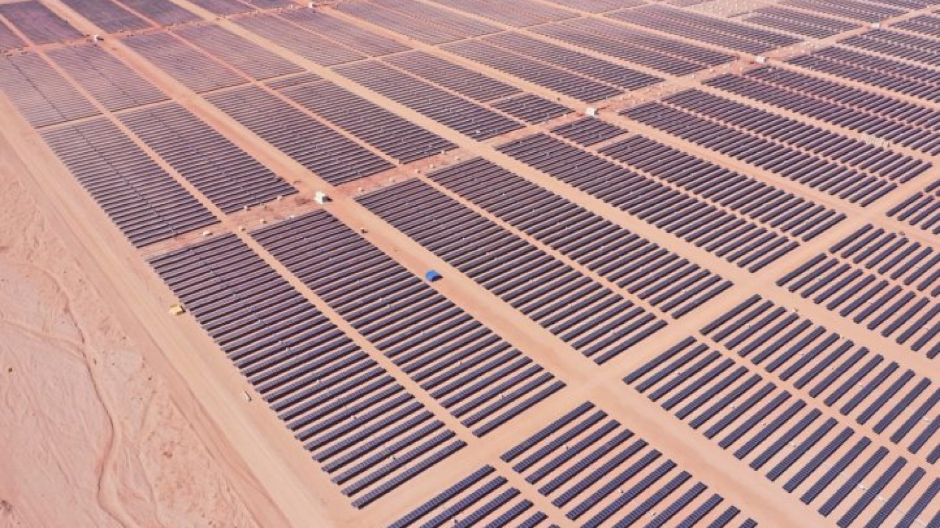 Energía limpia: la planta solar de Cauchari, la más grande del país, ya inyecta energía al sistema nacional