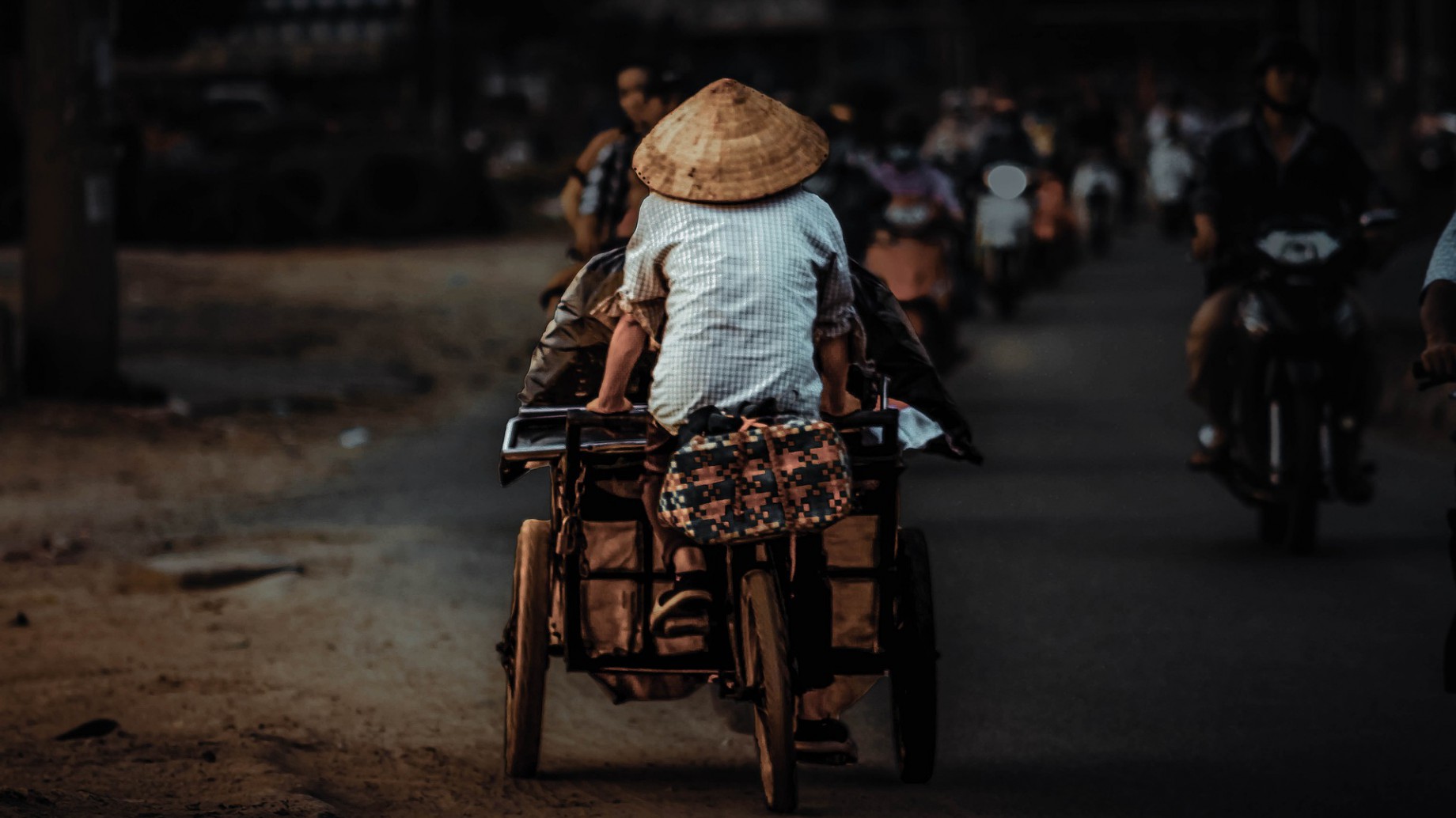 El problema de usar y tirar: China deberá reciclar 26 millones de toneladas de ropa