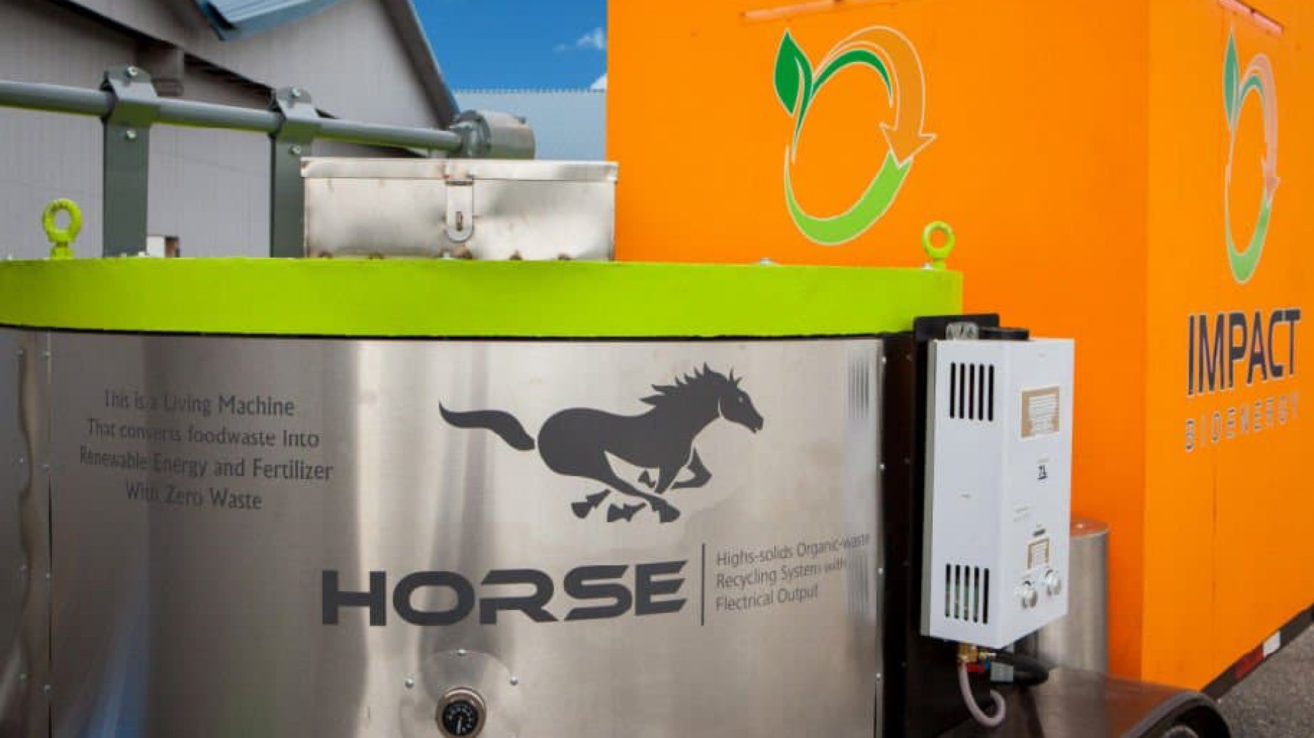 Horse: la máquina que convierte residuos orgánicos en electricidad y abono ecológico
