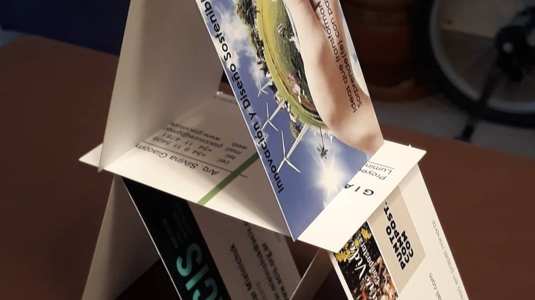 Papel Mineral: la alternativa ecológica que no requiere agua ni árboles