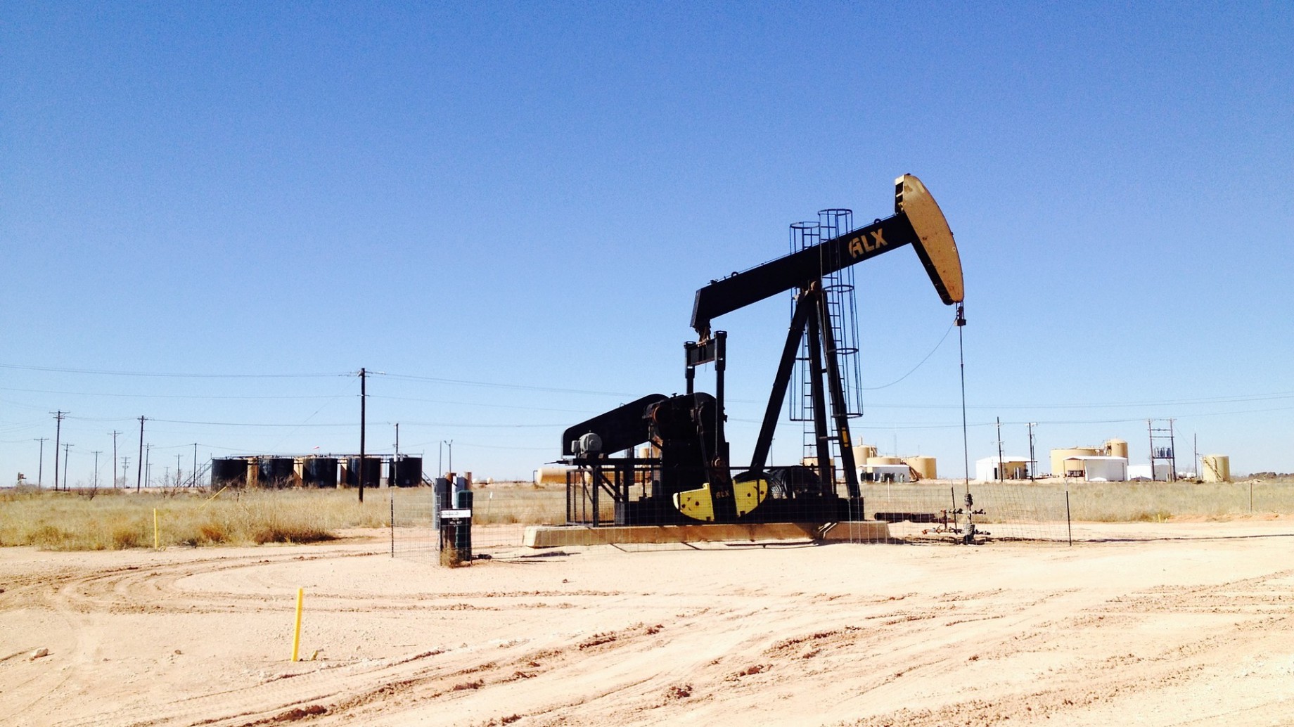 Impuesto a las grandes fortunas: rechazo de activistas al "aporte solidario" al fracking