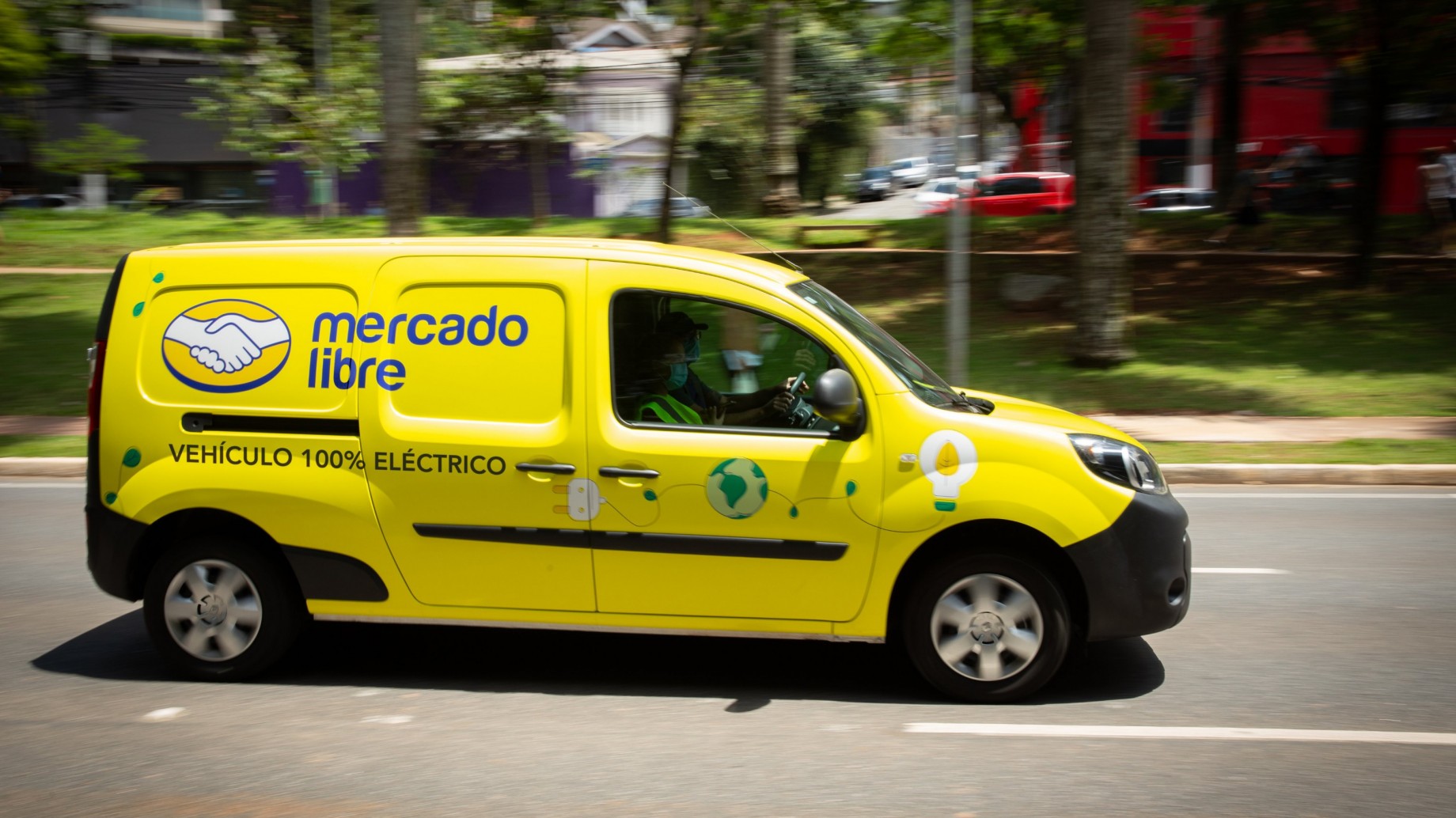 Mercado Libre busca expandir su flota de autos eléctricos a toda Latinoamérica