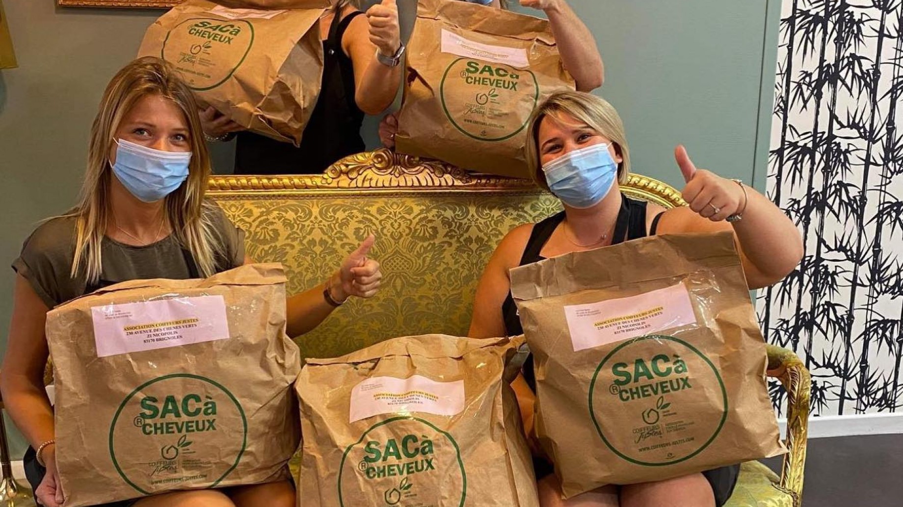 Los habitantes de este pueblo francés donan el pelo para limpiar el petróleo de los océanos