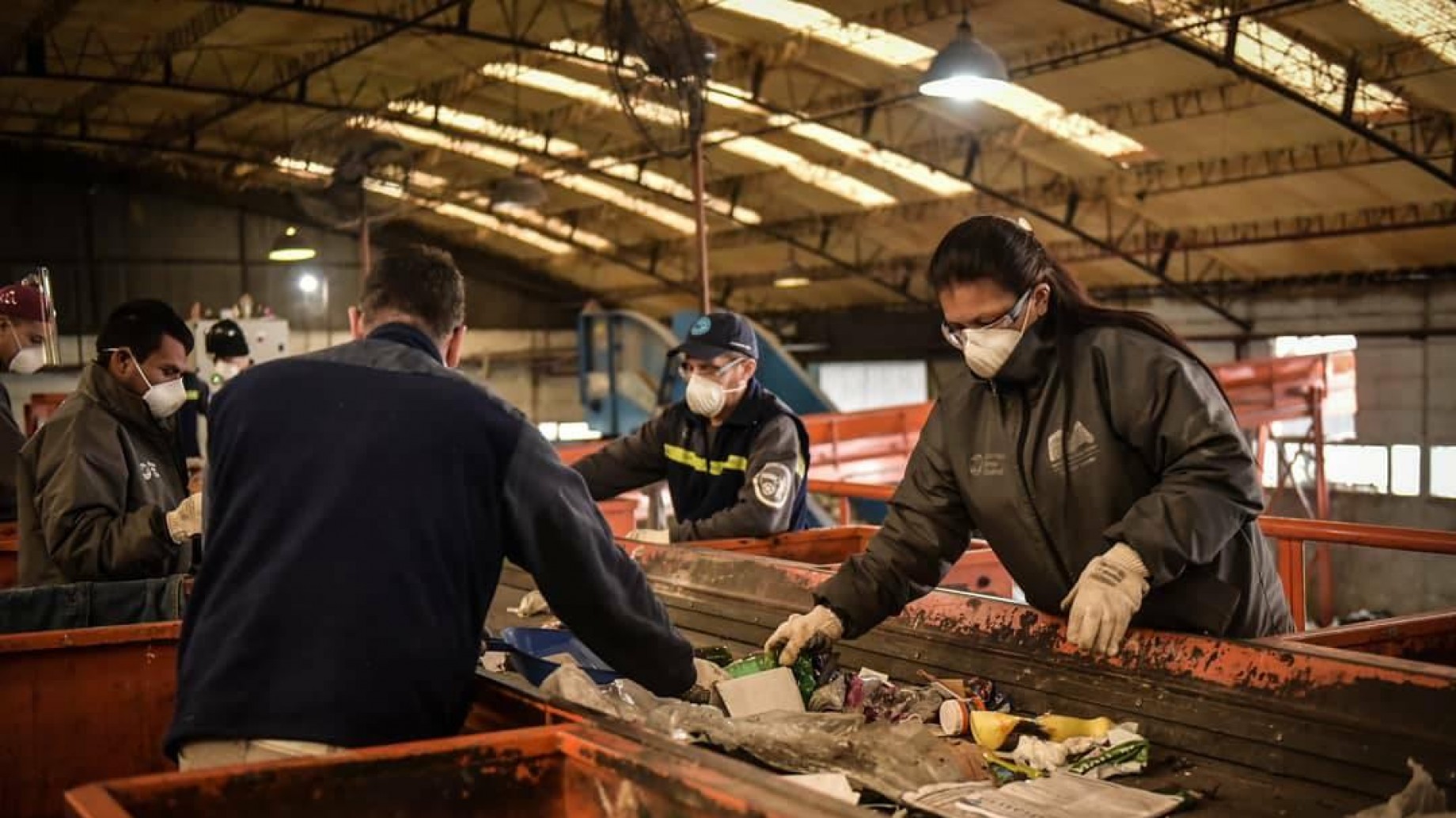 Recicladores urbanos de CABA: "El 70% del contenido de los tachos verdes está contaminado y no se puede reciclar"