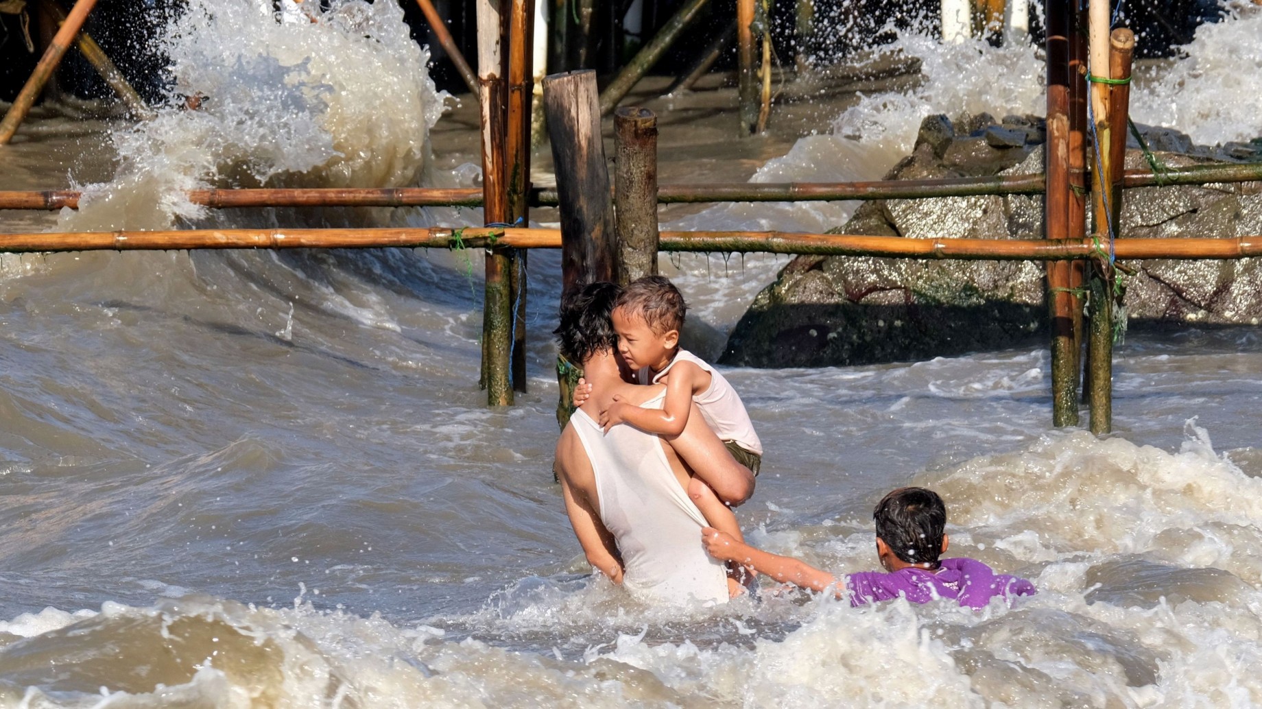 Por los efectos del cambio climático, el PBI mundial podría ser un 37% más bajo para 2100