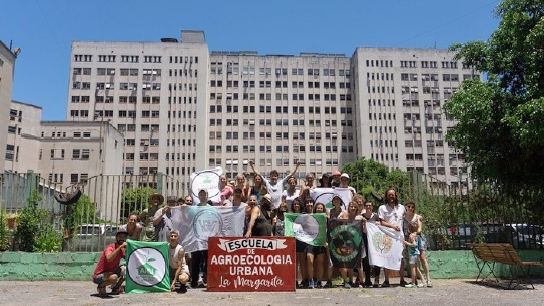 Soberanía alimentaria: La huerta urbana agroecológica Margarita II se está construyendo en el patio de Nutrición de la Facultad de Medicina