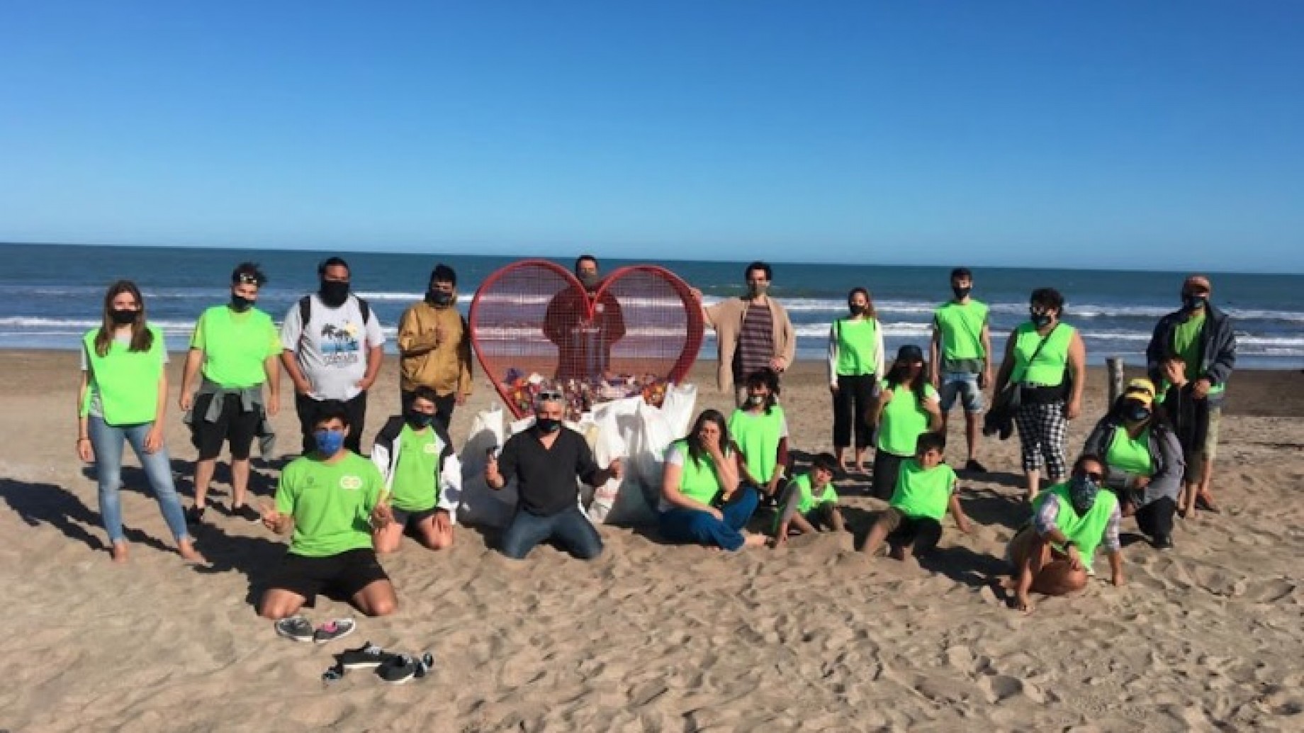 Pinamar 2022: del boom de turistas y desechos en las playas, al boom del reciclaje