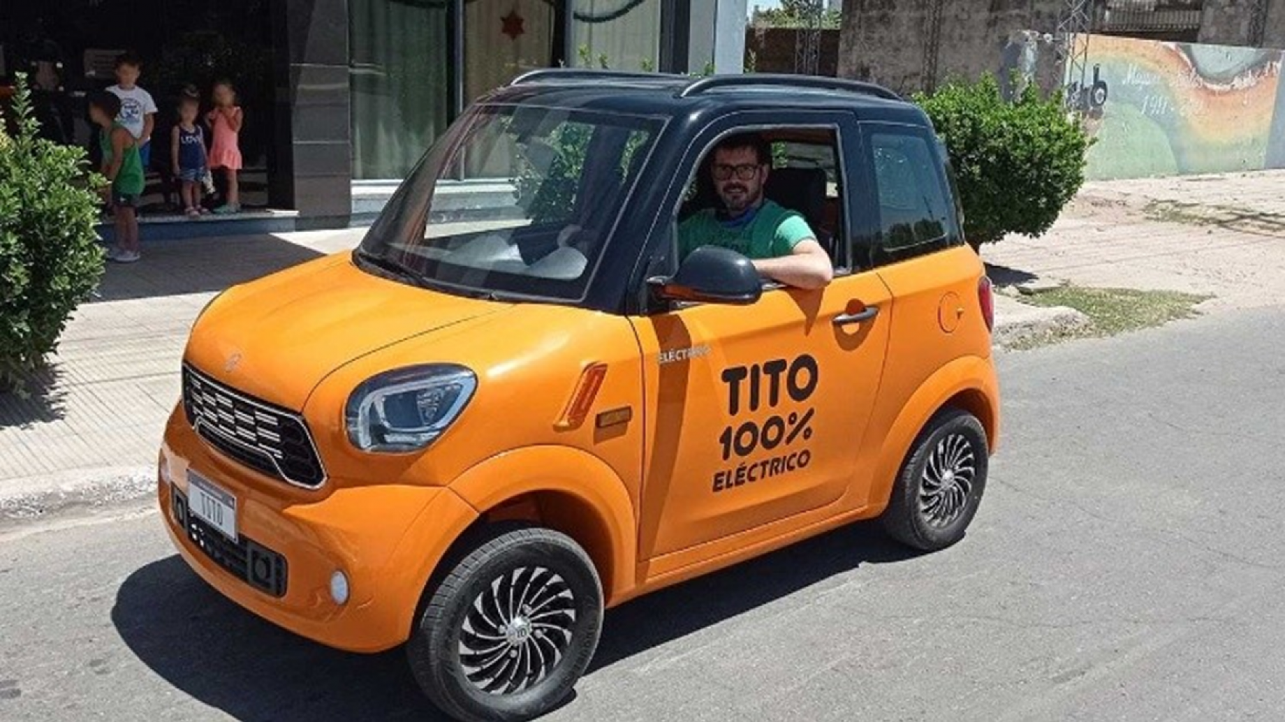 Tito, un auto eléctrico y nacional, es actualmente el coche más barato de la Argentina