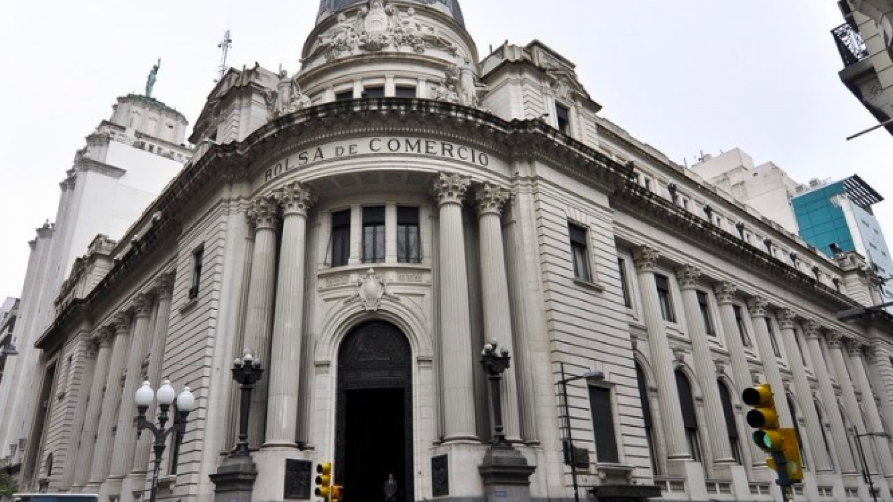 Argentina enfrenta el estrés hídrico más agudo desde 2008. Llegarían las lluvias, pero buena parte de las cosechas ya están perdidas