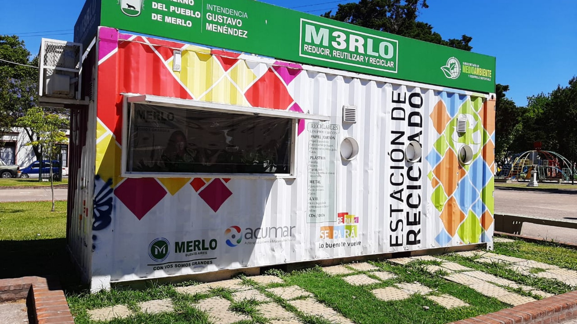 Ecocanje: reciclables por plantines o compost, la estrategia de concientización de la municipalidad de Merlo