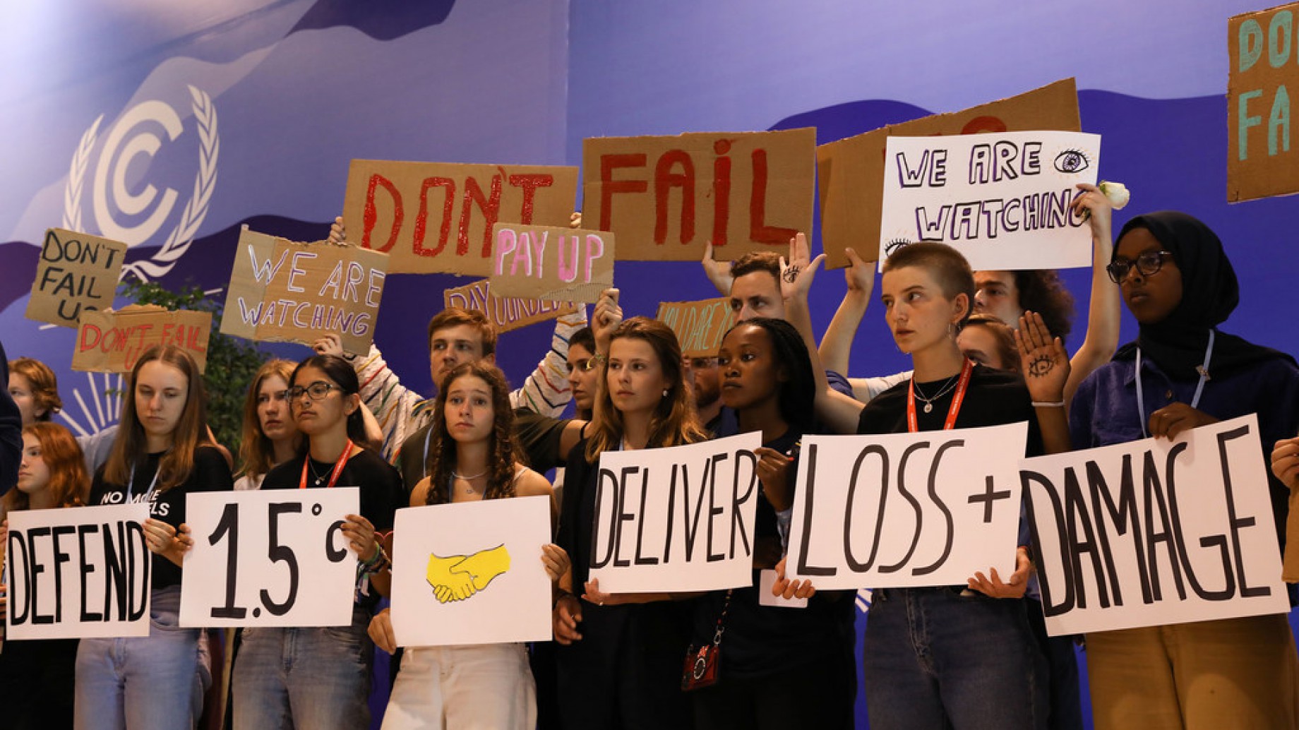 ¿De COP en COP?: las promesas de la cumbre climática esperan condensarse en la siguiente, en el petroestado de Emiratos Árabes Unidos