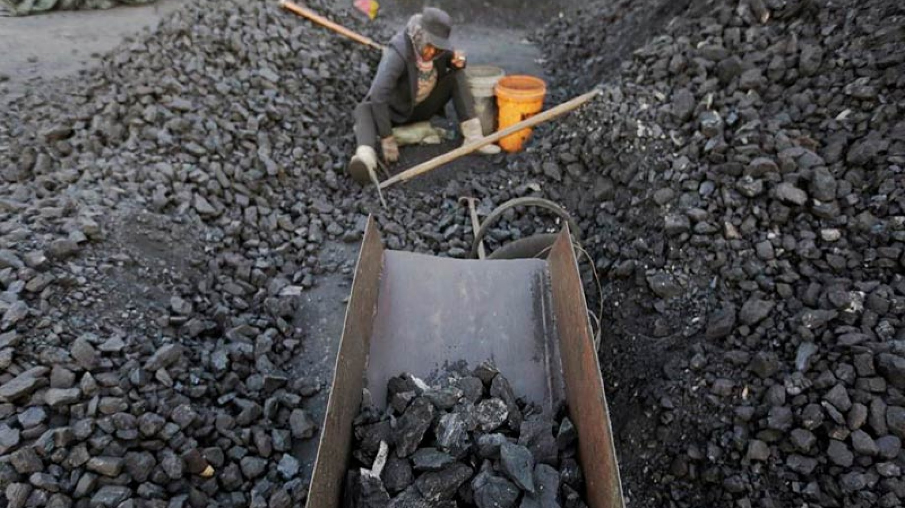 China es reticente a abandonar el carbón como fuente de energía: aumentó un 50 % sus centrales contaminantes en apenas un año