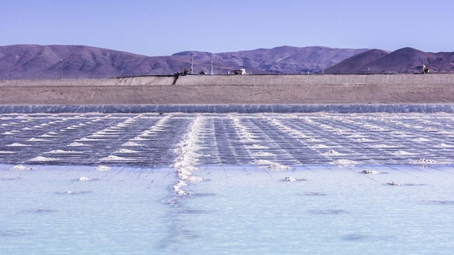 ¿Y lo verde del litio dónde está? Derrame de 20.000 litros de ácido y sobrefacturación al Estado: el caso Livent en Antofagasta de la Sierra