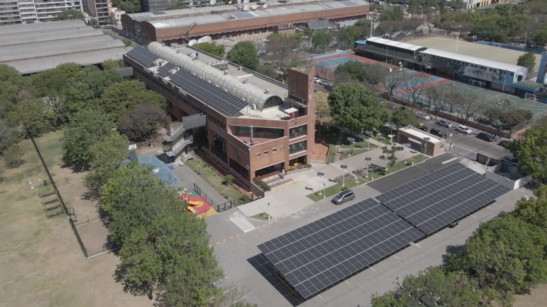 Pequeños proyectos solares impulsan la transición energética en Argentina