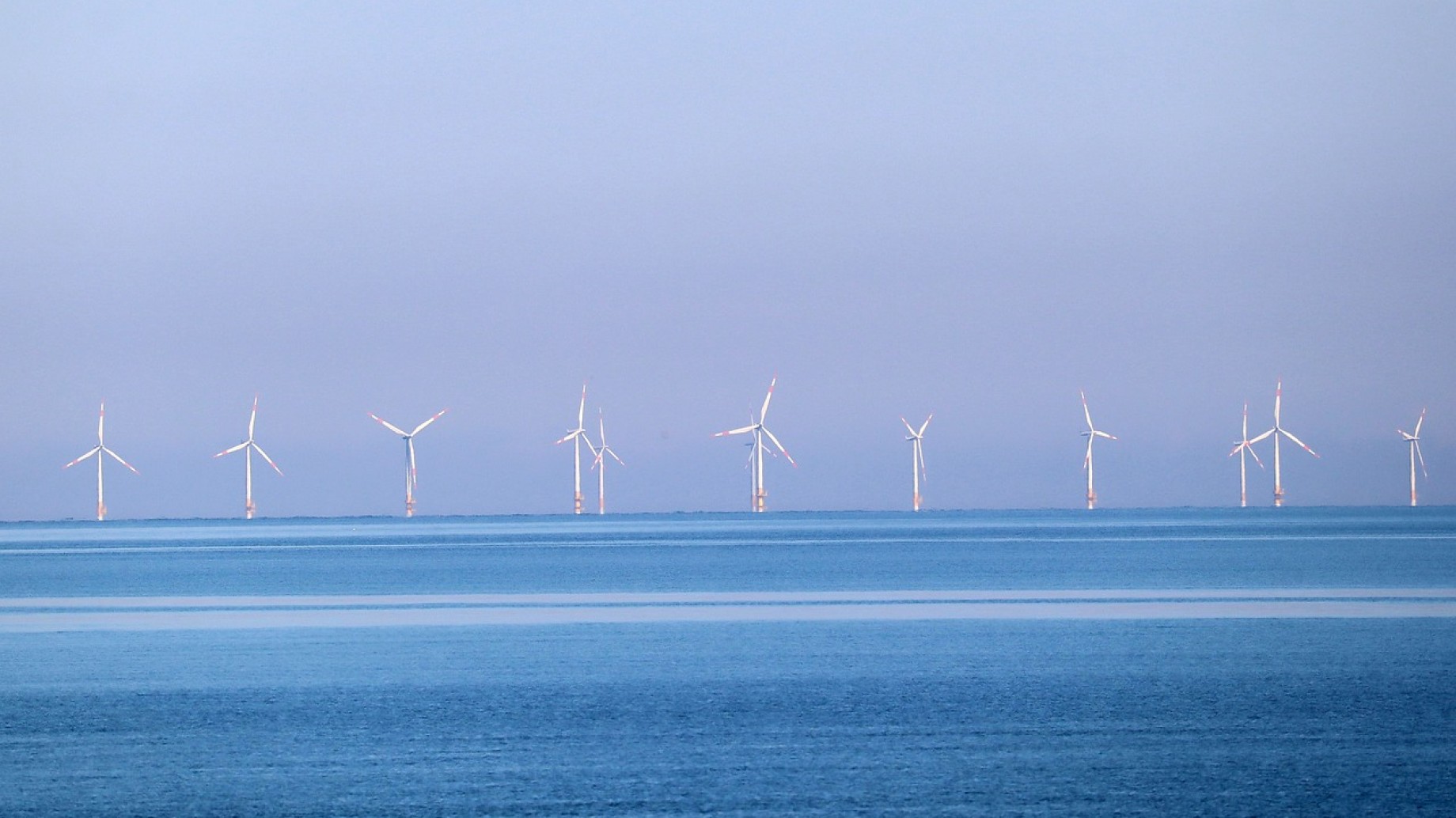 Colombia quiere ser el primer productor de energía eólica costa afuera en Latinoamérica, pero va a paso lento