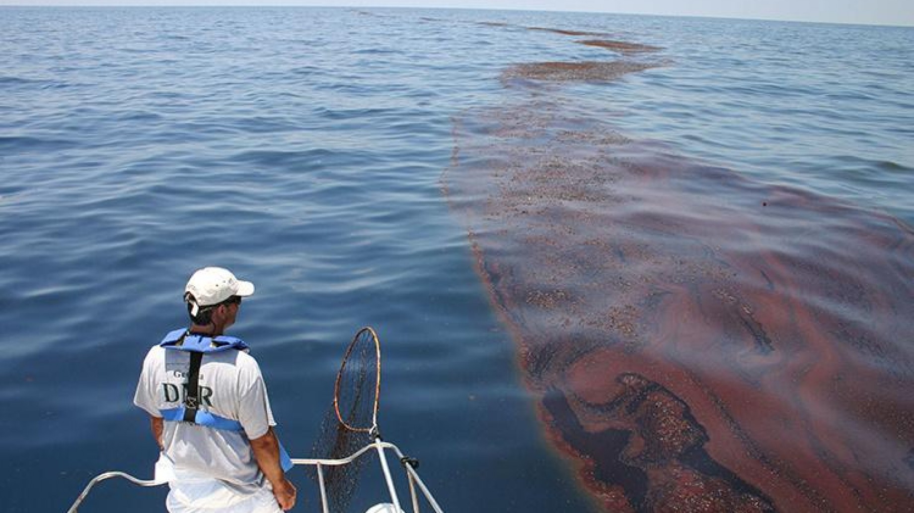 A 13 años del mayor derrame de petróleo en México, el gobierno oculta los costos