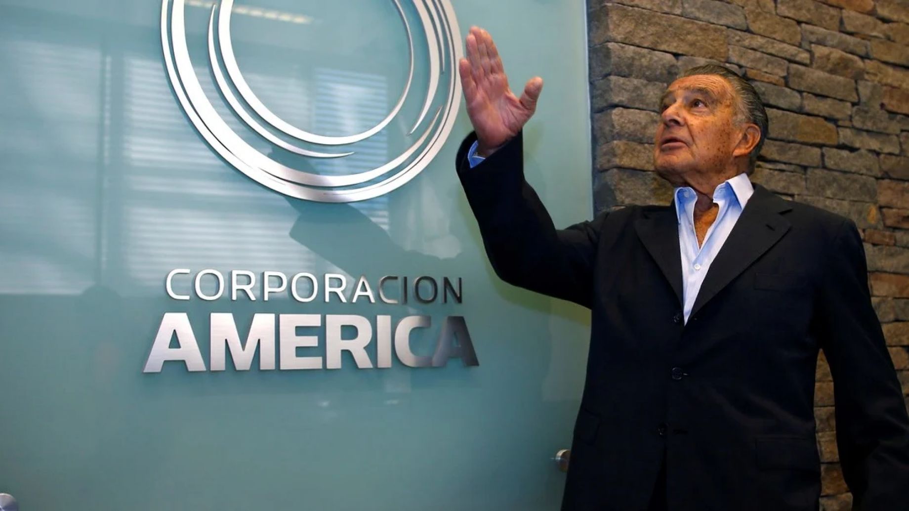 Compañía petrolera argentina muda hacia la energía limpia y concreta multimillonaria inversión "verde" en España