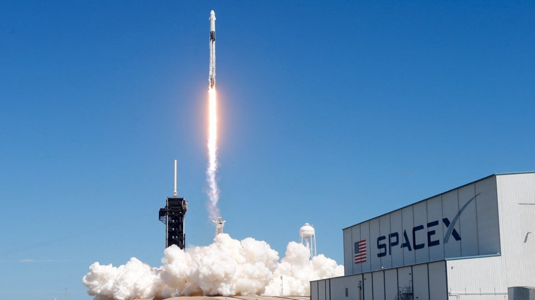 Space X triplicó sus vuelos en apenas dos años: ¿están perforando las naves nuestra capa atmosférica?