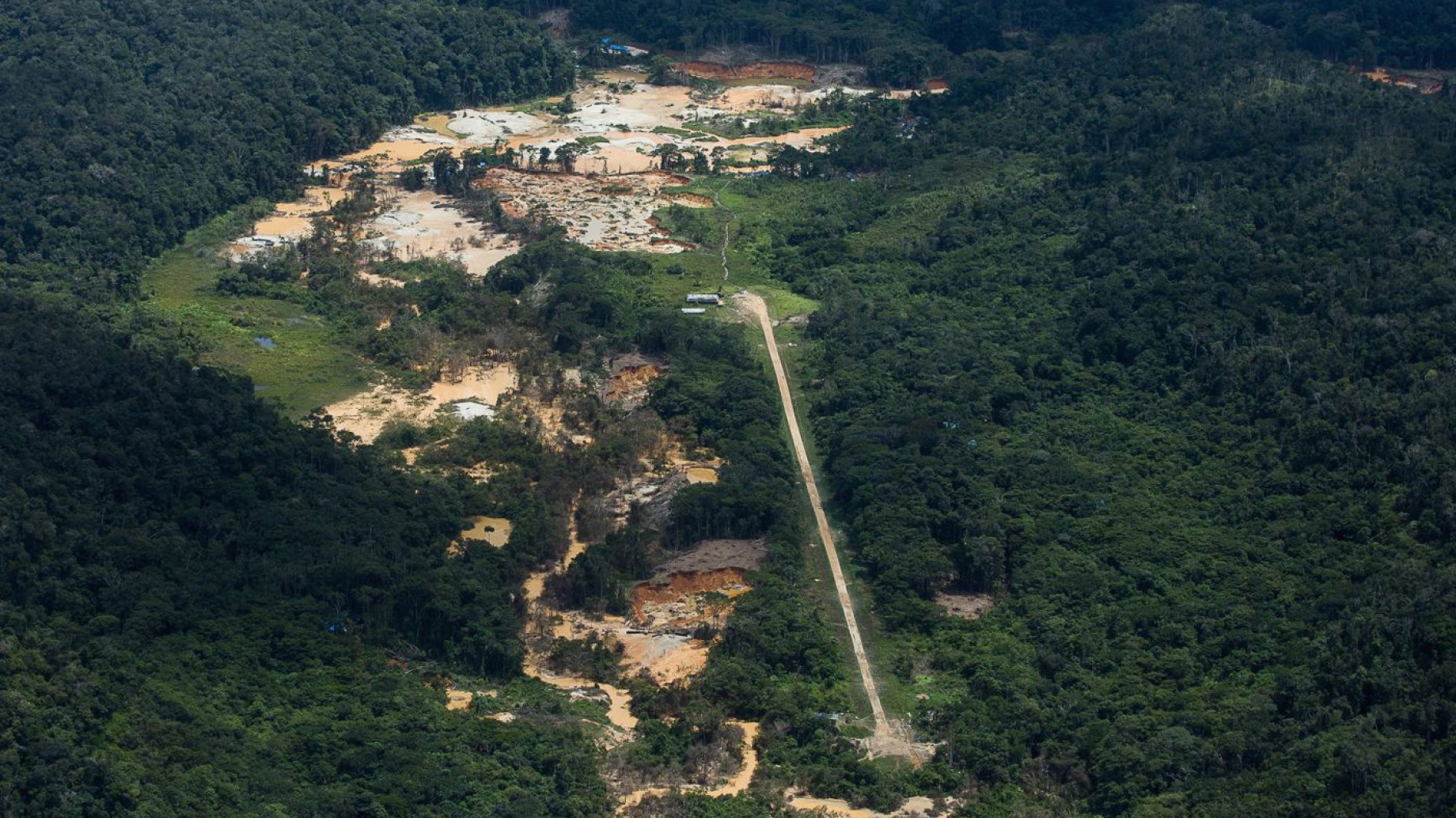 En Brasil, la tecnología es una nueva frontera en la lucha por las tierras indígenas