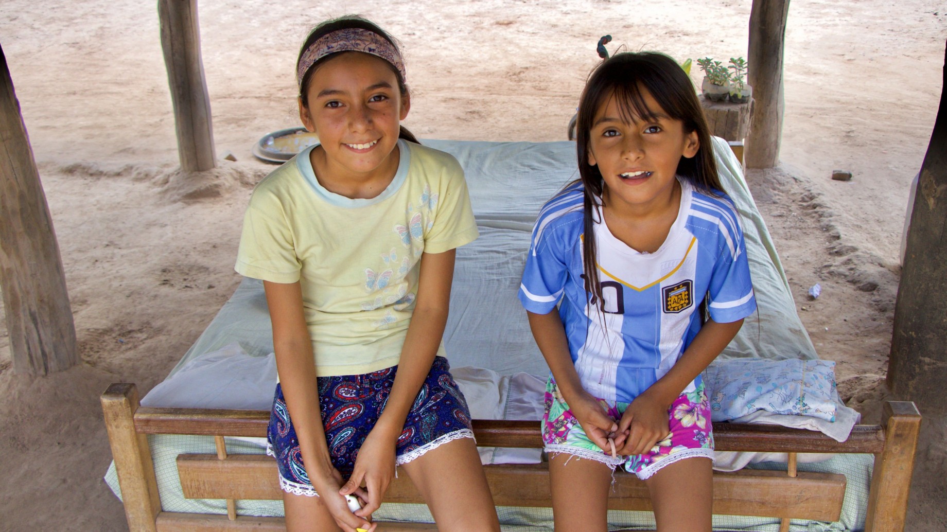 Las noches del Impenetrable y la interminable espera por los cables en el cielo