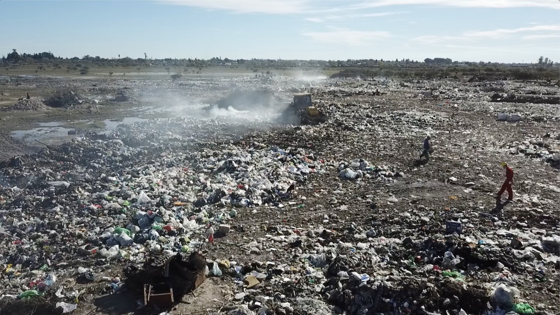 Preocupa a cámaras ambientales la cantidad de residuos industriales que terminan en basurales a cielo abierto