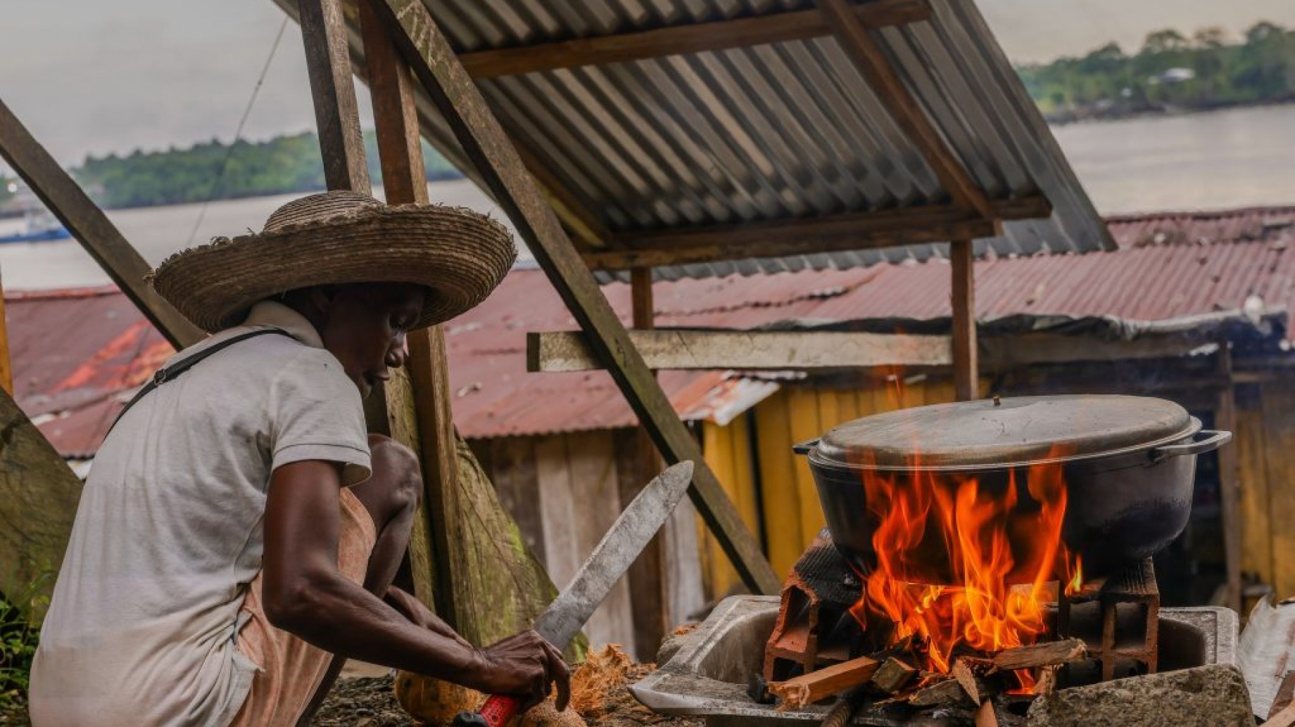 La transición energética debe incluir la pobreza, la justicia y el género