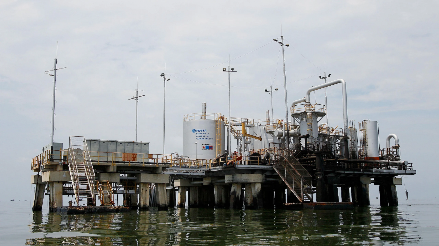 Trump, China y 300 mil millones de barriles de petróleo venezolano